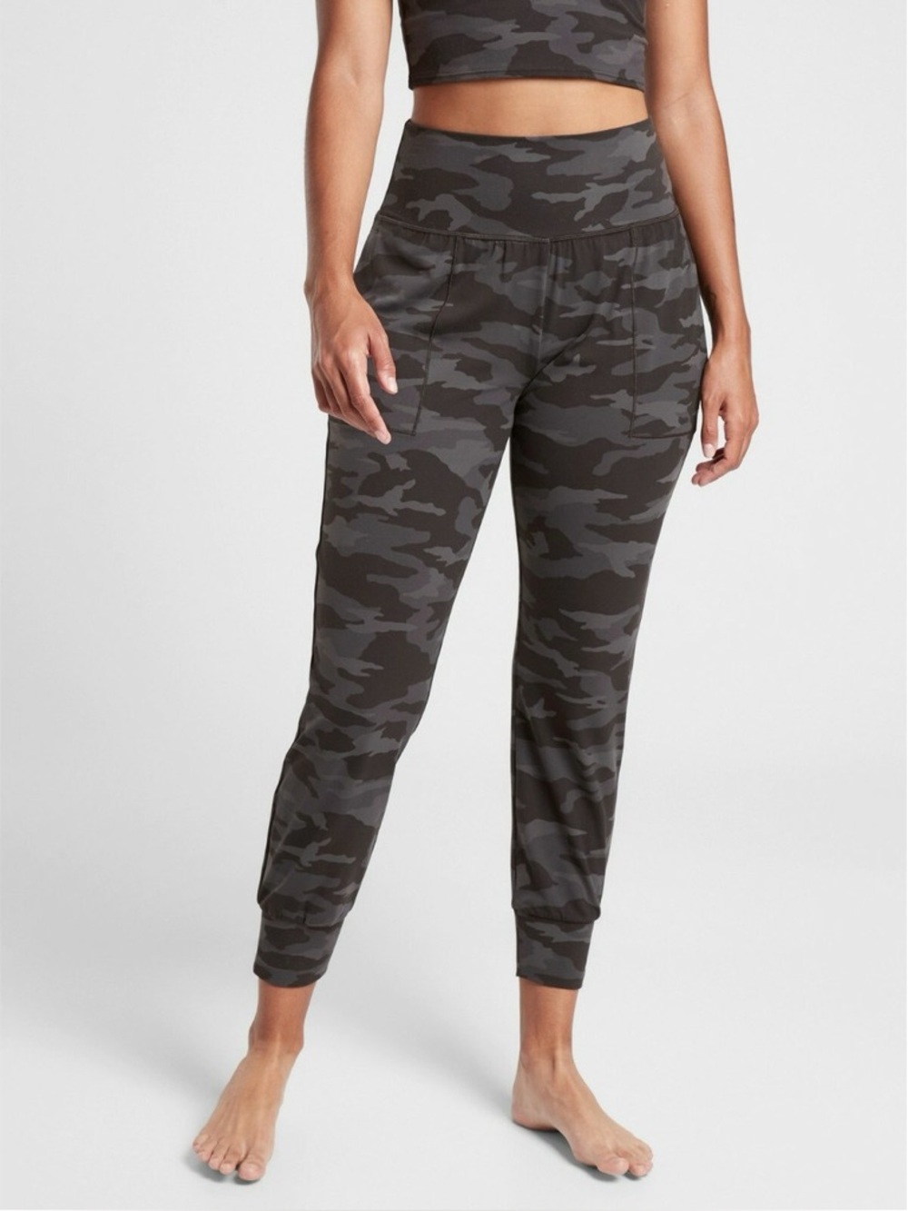 Athleta Salutation Jogger